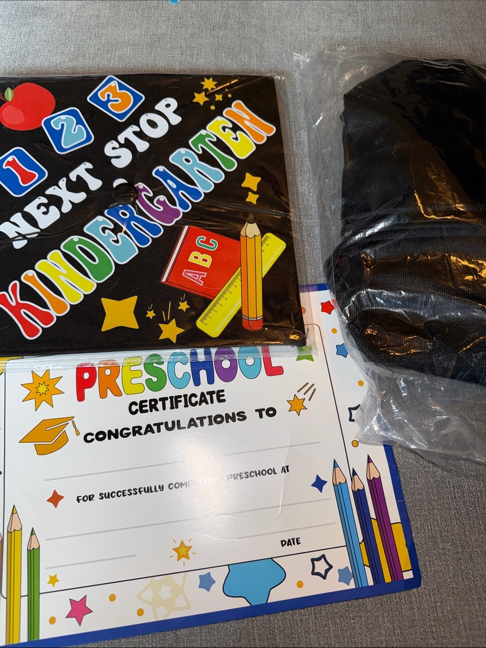 Preschool Certificate & Cap Set - Colorful School Theme